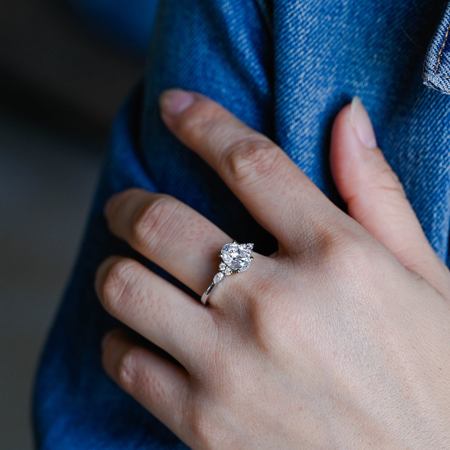 2.0 CT Oval Cut Cluster Moissanite Engagement Ring