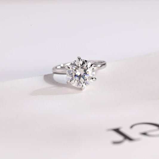 3.5 CT Round Cut Solitaire Moissanite Engagement Ring