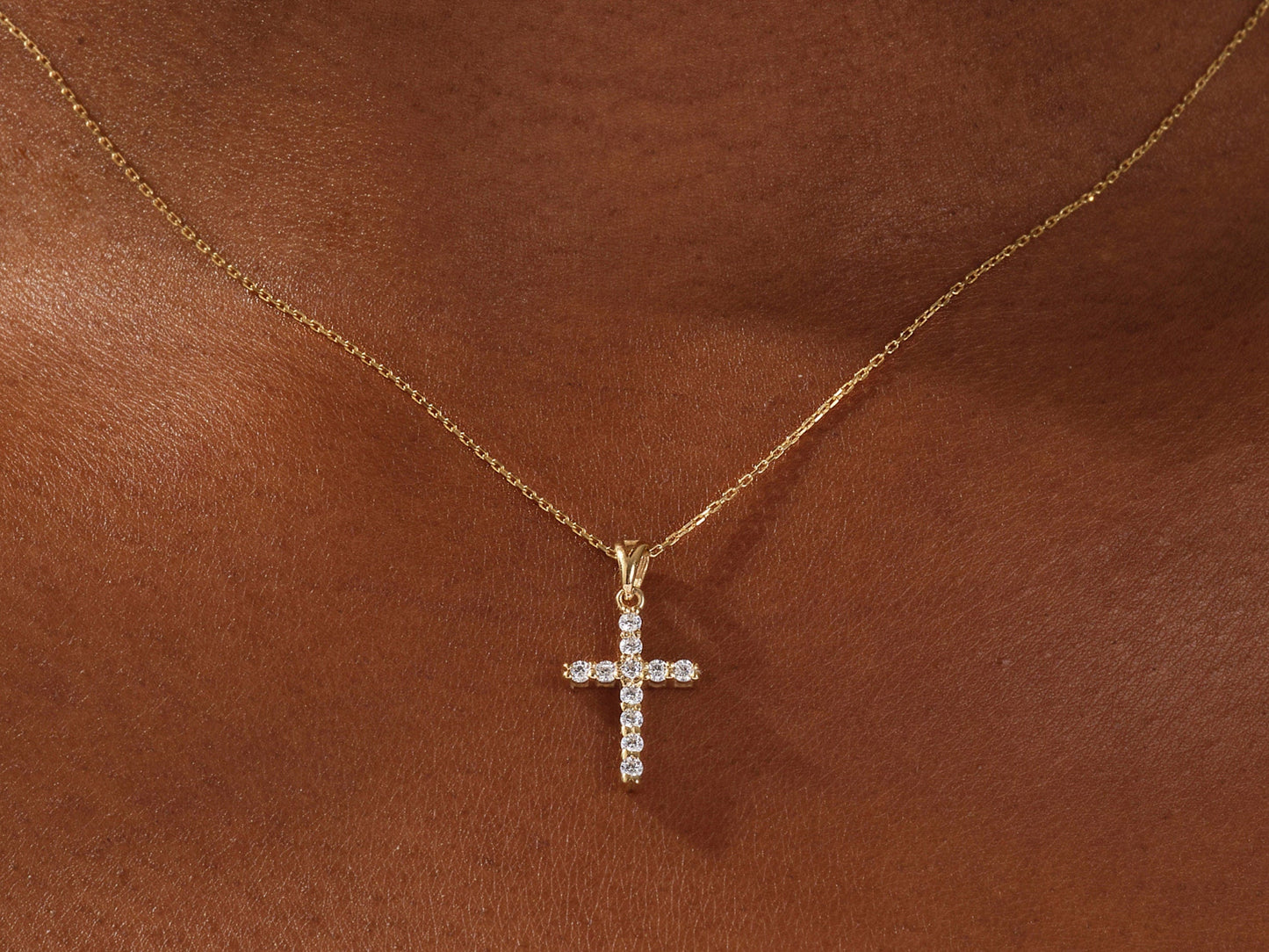 Amara - 0.22 TCW Round Cross Moissanite Necklace